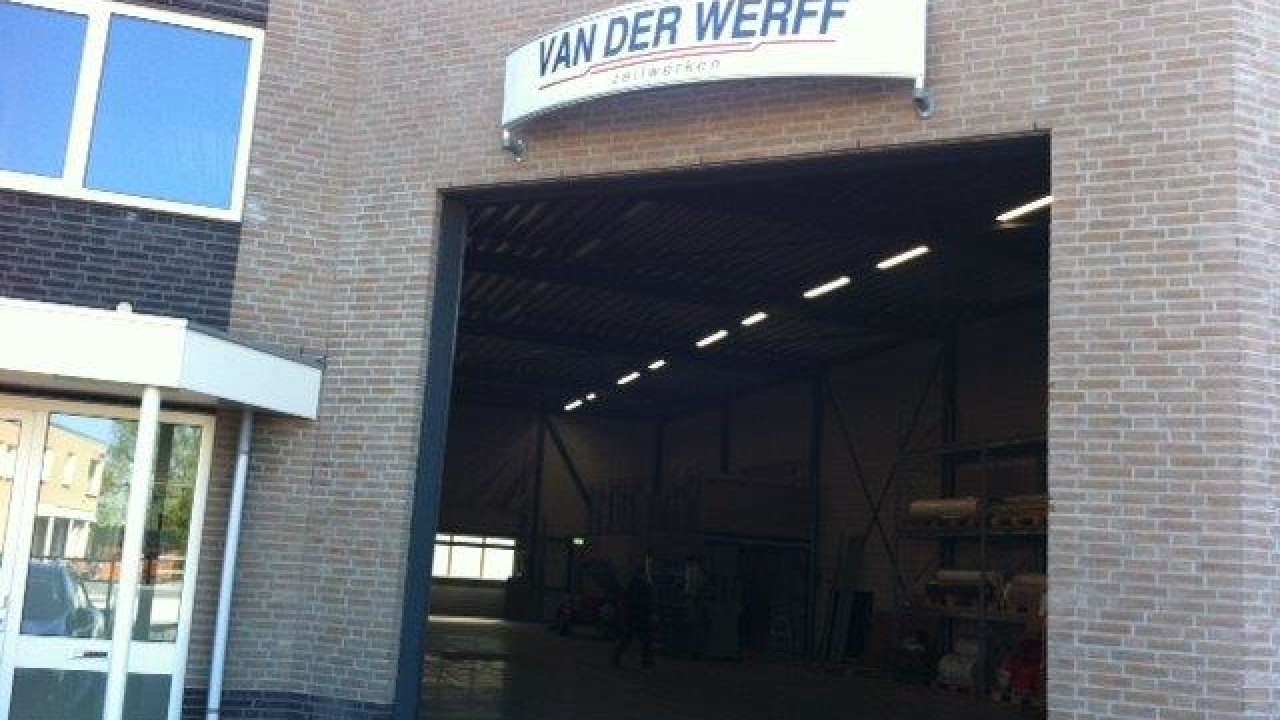van der Werff B.V. VELDHOVEN afbeelding 1